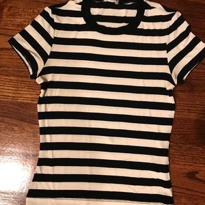 Short sleeve BCBG blouse